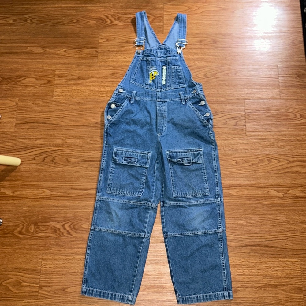 COPY - Classic Looney Tunes Collection 90's
Tweety Bird Overalls Size 8